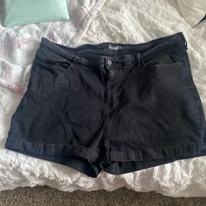Black Levi shorts